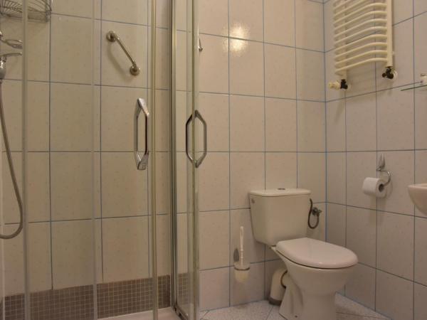 Hotel *** NAT Kołobrzeg : photo 5 de la chambre chambre lits jumeaux avec balcon