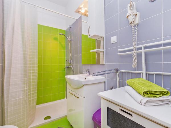 Apartment & Room Joy : photo 8 de la chambre chambre double