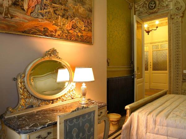 B&B Il Caravaggio : photo 5 de la chambre chambre double avec salle de bains privative extérieure