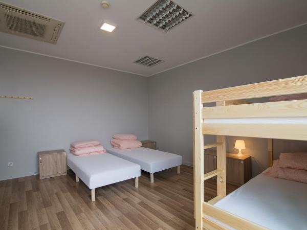 Sea Hostel : photo 8 de la chambre chambre quadruple classique