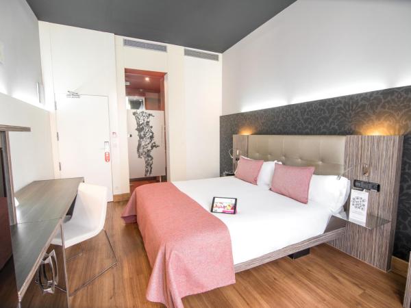 Petit Palace Museum : photo 1 de la chambre chambre double ou lits jumeaux (1-2 adultes)