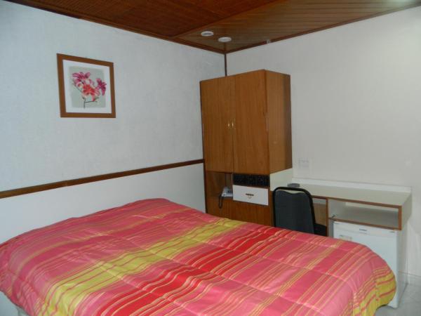 Midway Motel (Adult Only) : photo 1 de la chambre chambre double ou lits jumeaux standard