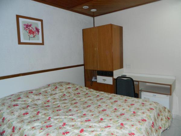 Midway Motel (Adult Only) : photo 3 de la chambre chambre double ou lits jumeaux standard
