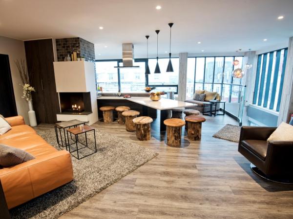 B14 Apartments & Rooms : photo 3 de la chambre chambre triple avec salle de bains privative