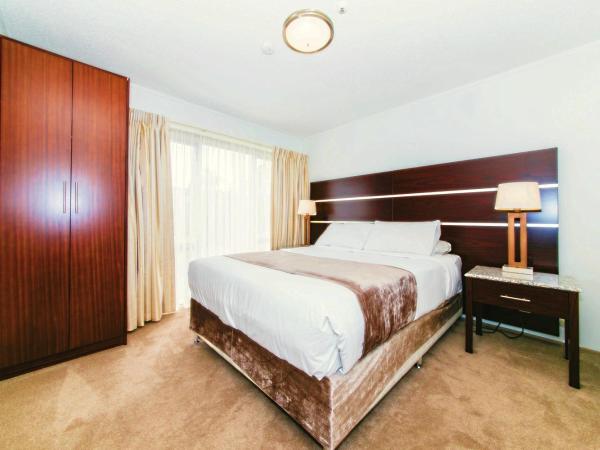 Airport Gateway Hotel : photo 2 de la chambre chambre familiale comprenant 3 chambres