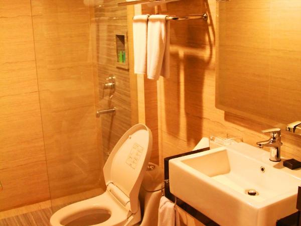 Aston Bellevue Radio Dalam : photo 1 de la chambre chambre lit king-size deluxe