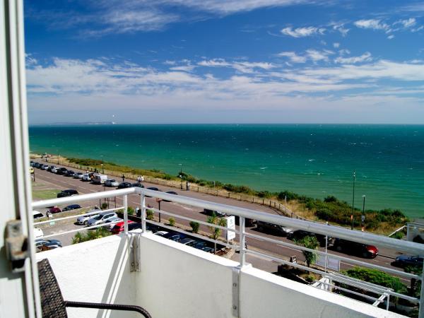 Cumberland Hotel - OCEANA COLLECTION : photo 7 de la chambre chambre familiale - vue sur mer (2 adultes + 1 enfant) 