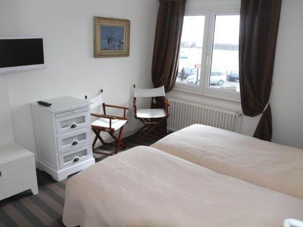 Hotel Le Suroit : photo 2 de la chambre chambre quadruple - vue sur mer