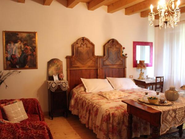 Agriturismo alle Torricelle : photo 1 de la chambre chambre double avec salle de bains privative