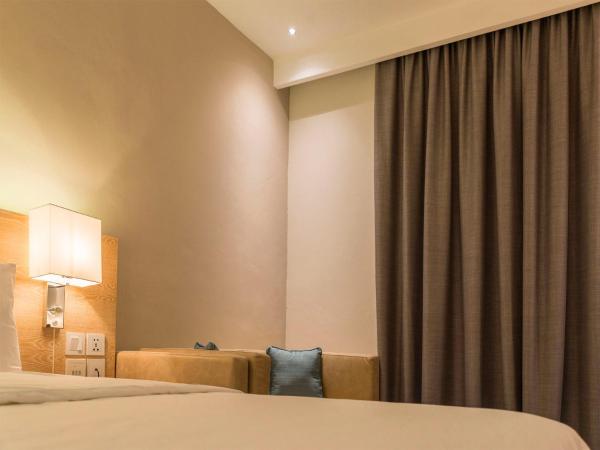 Pereybere Hotel & Spa : photo 7 de la chambre chambre lit king-size deluxe