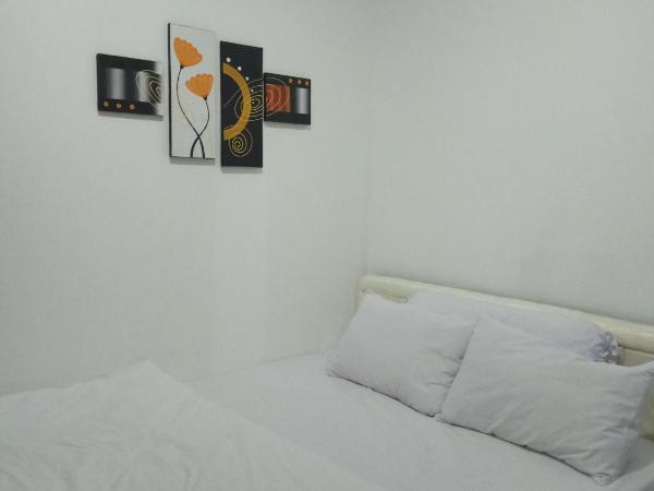 Cozy Residence Muwardi : photo 7 de la chambre chambre double Économique