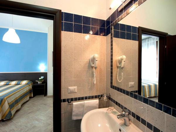 Hotel Moderno : photo 7 de la chambre chambre double ou lits jumeaux