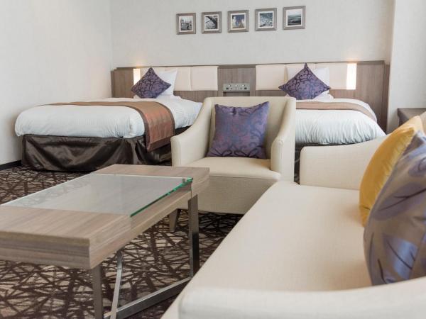 HOTEL MYSTAYS Sapporo Nakajima Park : photo 5 de la chambre grande chambre deluxe - vue sur parc - non-fumeurs