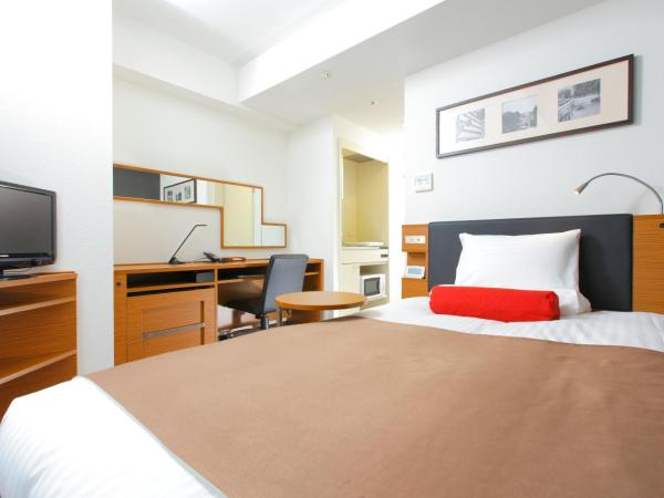 HOTEL MYSTAYS Kamata : photo 2 de la chambre chambre double avec petit lit double et kitchenette - non-fumeurs