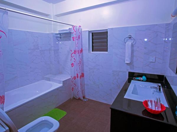 Hotel Spring : photo 2 de la chambre chambre lit king-size deluxe