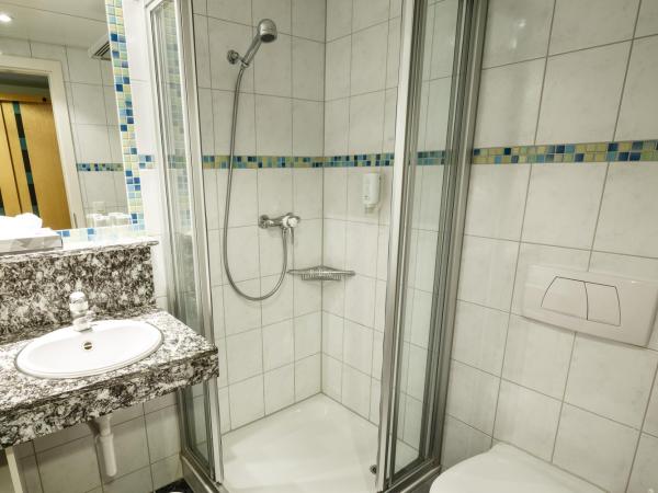 Arenas Resort Victoria-Lauberhorn : photo 4 de la chambre chambre double - vue sur jungfrau