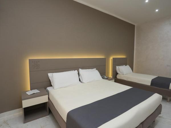 Hotel Vergilius Billia : photo 2 de la chambre chambre triple