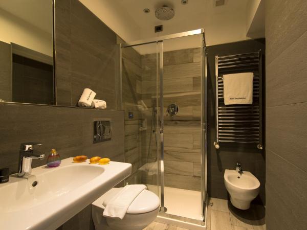 Hotel San Francisco : photo 5 de la chambre chambre triple