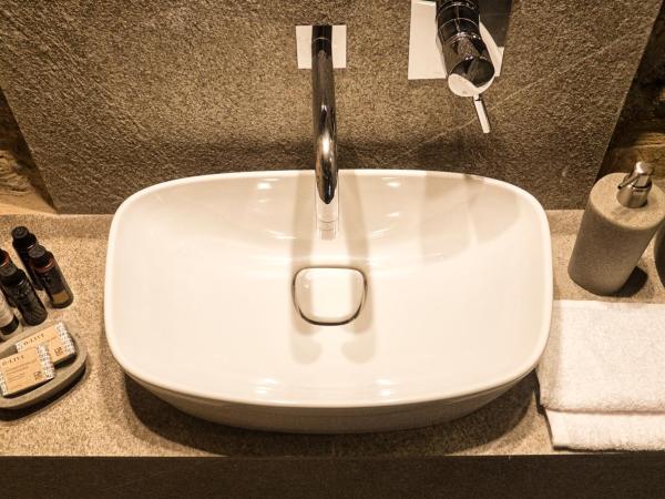 Trinity Boutique Hotel : photo 8 de la chambre chambre double deluxe avec balcon