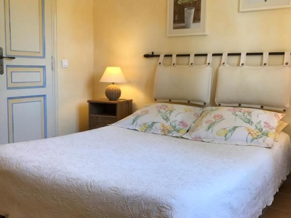 Le Mazet des Mûres : photo 6 de la chambre chambre double