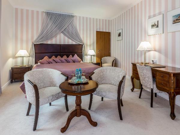 Hotel Hoffmeister : photo 4 de la chambre chambre double de luxe avec parking gratuit