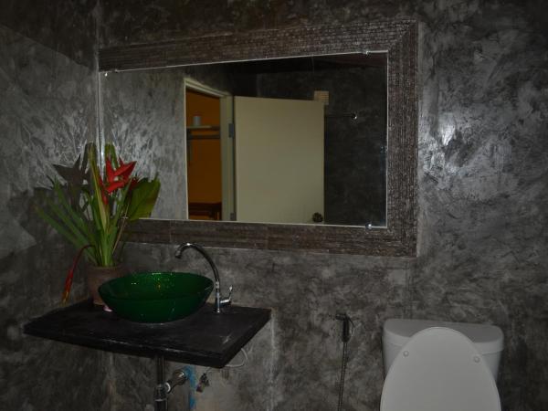 Baan Chid Talay : photo 7 de la chambre bungalow deluxe - vue sur mer