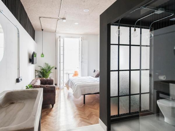 Urban Suite Santander : photo 9 de la chambre chambre double supérieure avec balcon