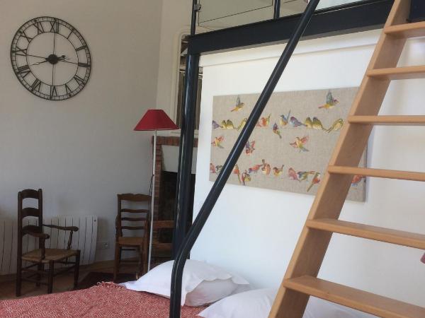 Chambre D' Hôtes La Lucasserie : photo 6 de la chambre chambre familiale avec douche