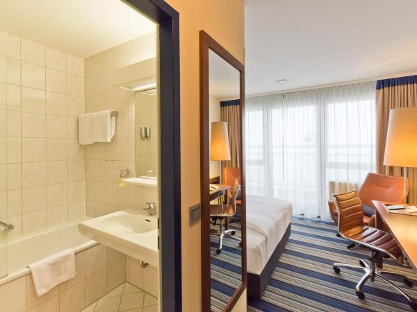 Arthotel Ana im Olympiapark : photo 5 de la chambre chambre double standard