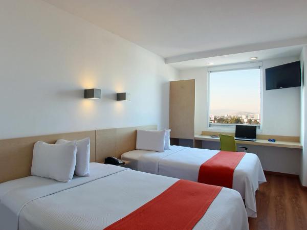 One Queretaro Plaza Galerias : photo 8 de la chambre chambre double supérieure