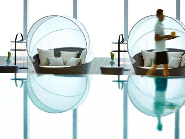 Jing An Shangri-La, Shanghai : photo 2 de la chambre chambre lit king-size de luxe