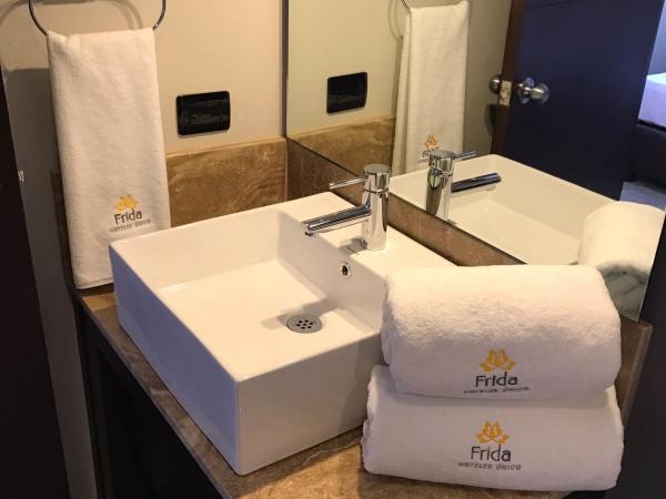 Hotel Frida : photo 5 de la chambre chambre double