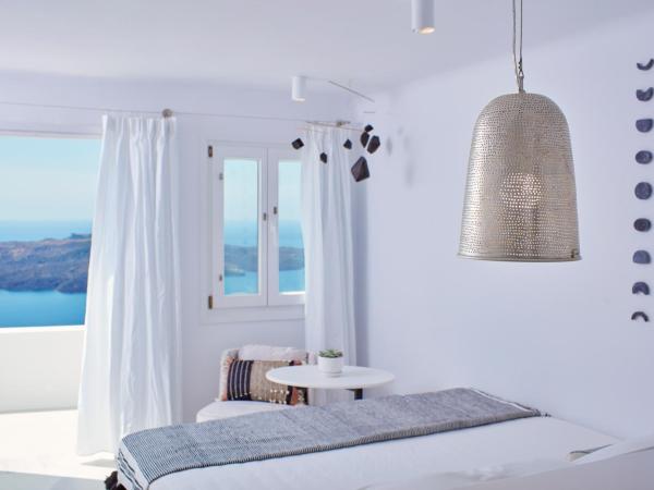 Cosmopolitan Suites - Small Luxury Hotels of the World : photo 1 de la chambre chambre double cosmo - vue sur volcan