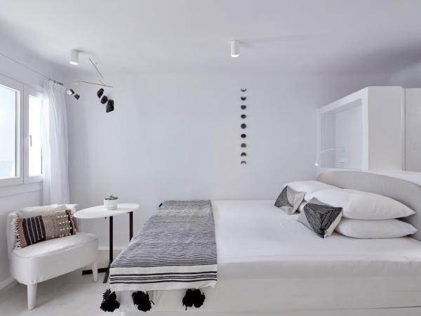 Cosmopolitan Suites - Small Luxury Hotels of the World : photo 2 de la chambre chambre double cosmo - vue sur volcan