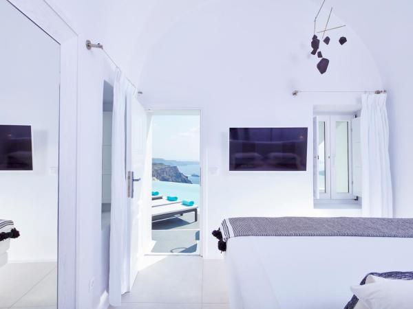 Cosmopolitan Suites - Small Luxury Hotels of the World : photo 4 de la chambre suite cosmo - vue sur volcan