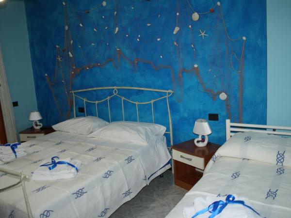 B&B Viale delle Colline : photo 6 de la chambre chambre triple