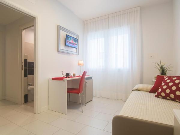 Hotel Solemare - Frontemare - 3 Stelle Superior : photo 1 de la chambre chambre familiale