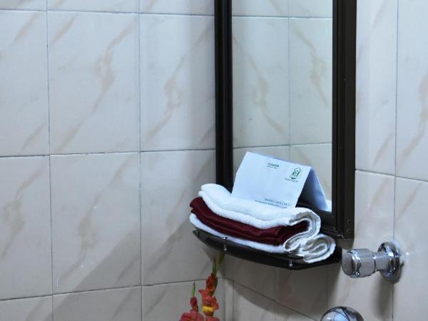 Hotel Gateway Continental : photo 2 de la chambre chambre double deluxe