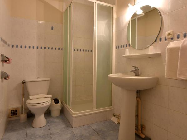 Logis Hôtel Saint Jacques : photo 6 de la chambre chambre double