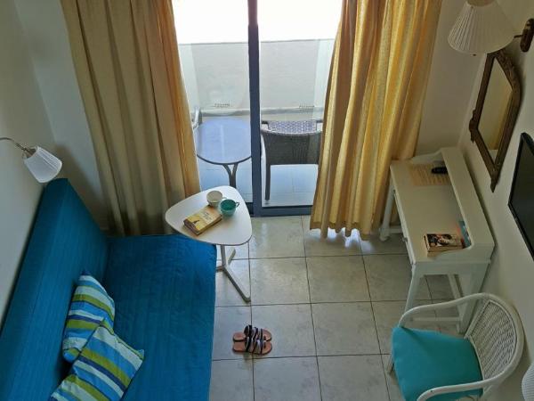 Filoxenia Beach Hotel : photo 4 de la chambre suite en duplex avec vue sur la mer
