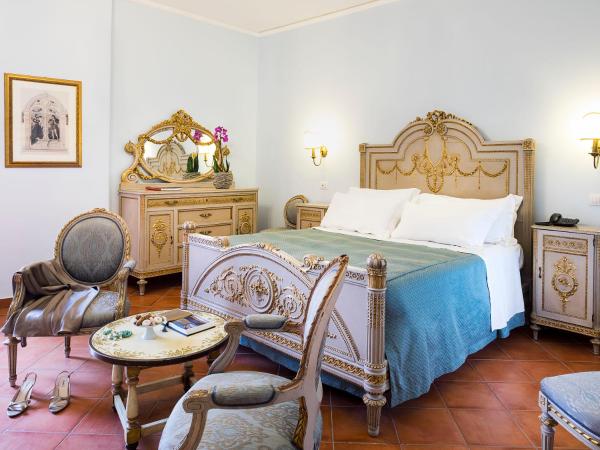 Hotel Sirius : photo 6 de la chambre chambre familiale avec terrasse - vue latérale sur mer