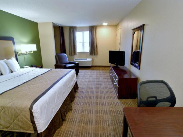 Extended Stay America Suites - Sacramento - Northgate : photo 2 de la chambre studio lit king-size - non-fumeurs