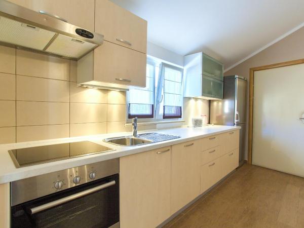 Hotel Villa Margaret : photo 7 de la chambre appartement 2 chambres dans annexe - vue sur jardin