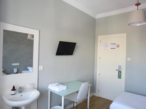 Pensión Don Claudio : photo 5 de la chambre chambre simple avec salle de bains commune