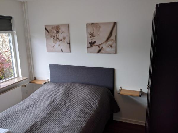 Villa Copenhagen : photo 2 de la chambre petite chambre double avec salle de bains commune