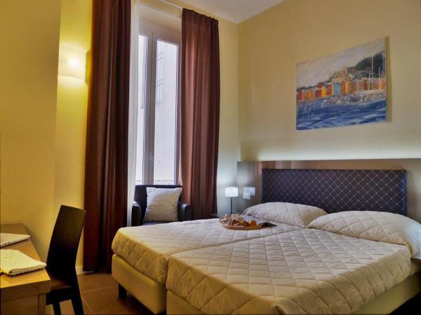 Hotel Ferton : photo 1 de la chambre chambre lits jumeaux