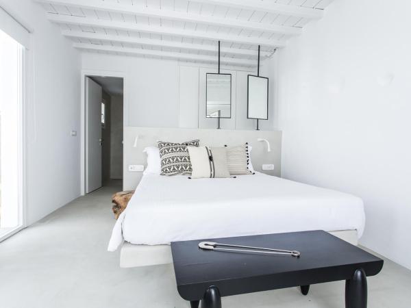 Ostraco Suites : photo 6 de la chambre suite avec piscine privée