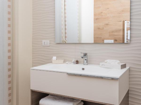 Relais Dei Mandorli : photo 5 de la chambre chambre lits jumeaux avec salle de bains privative séparée