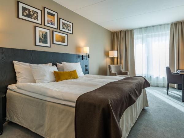 Best Western Plus Hotel Plaza : photo 6 de la chambre chambre lit king-size