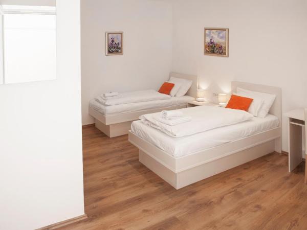 Rooms Lidija : photo 2 de la chambre chambre lits jumeaux